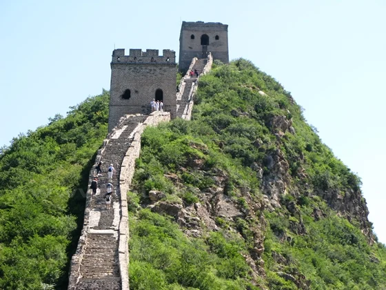 Steep stone steps linking two watchtowers on the Simatai Great Wall